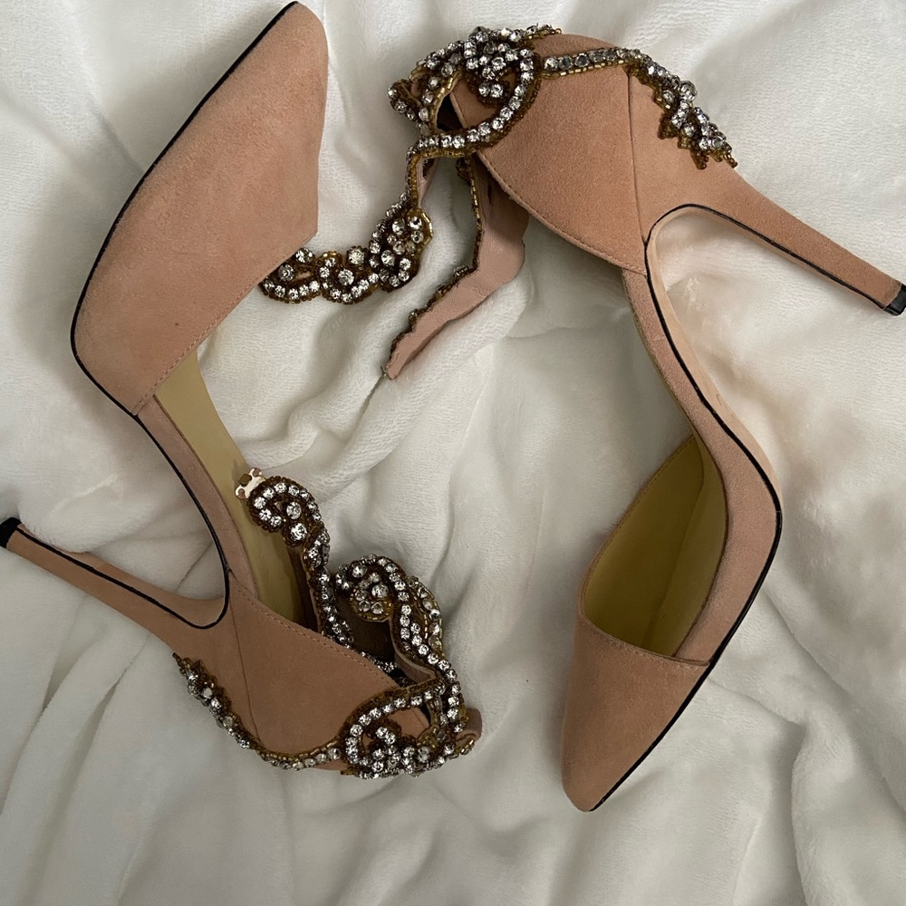 Aminah Jillil Heels